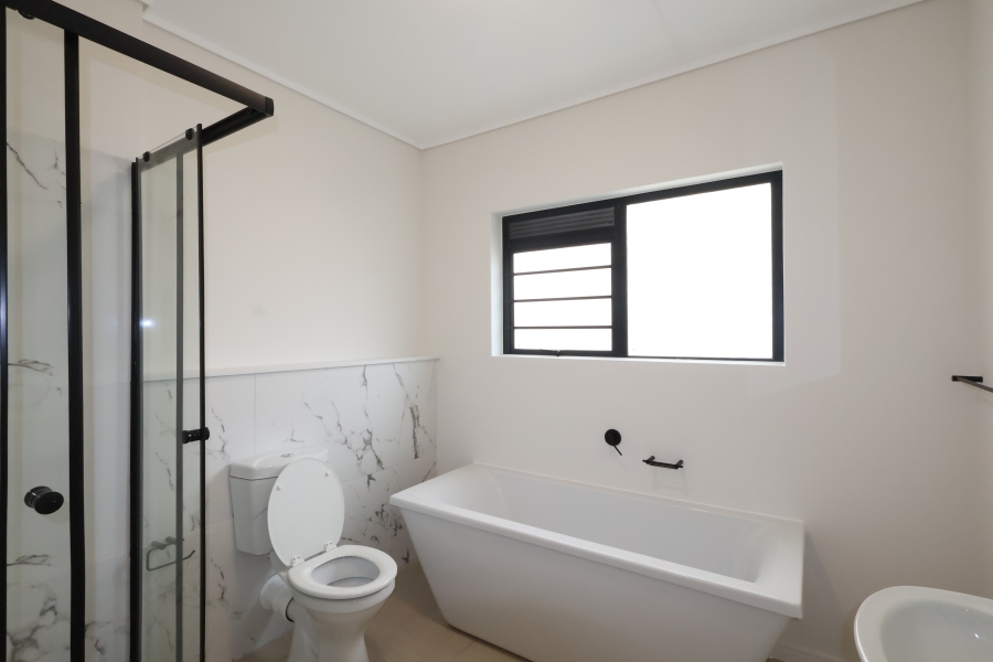 To Let 3 Bedroom Property for Rent in Croydon Western Cape